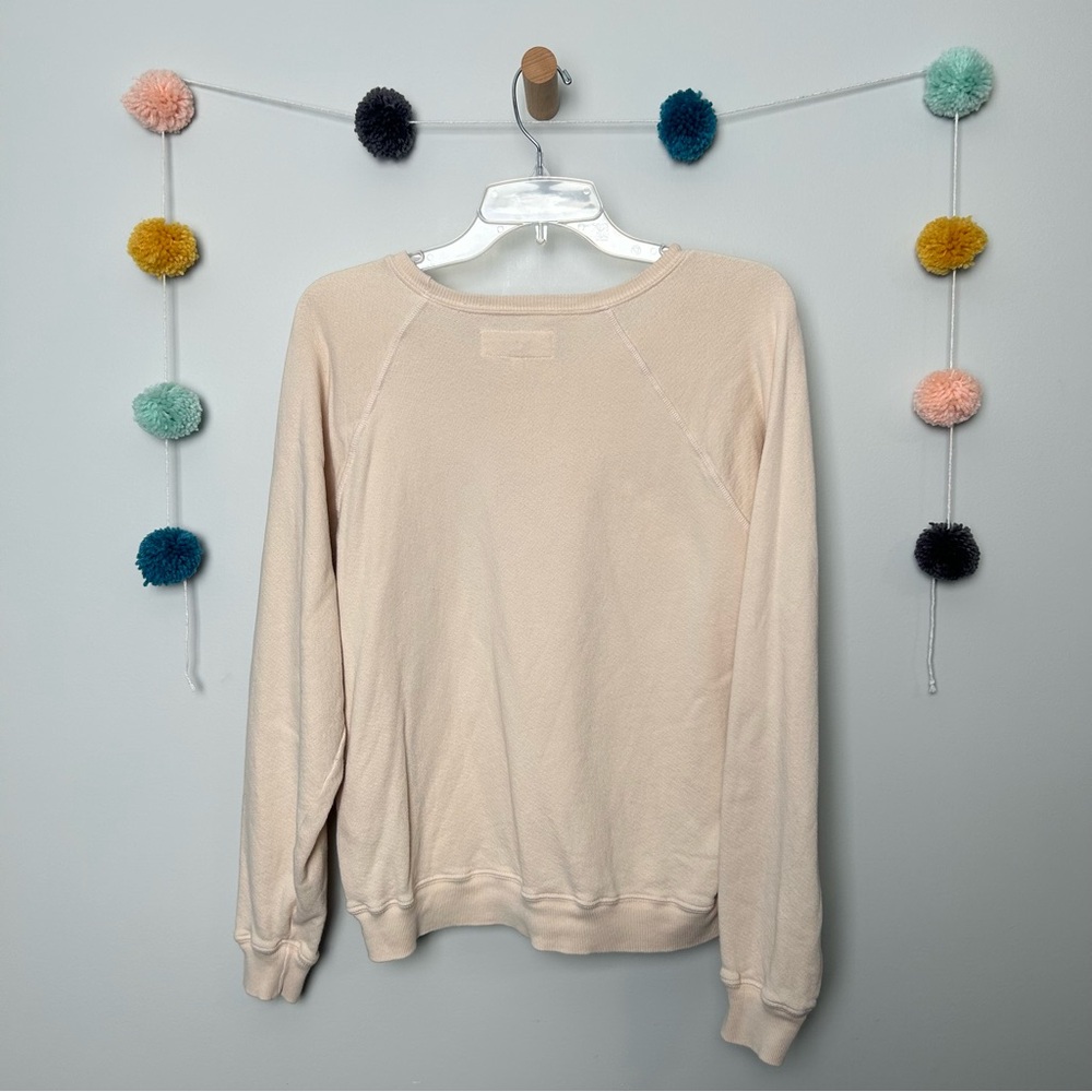 THE GREAT. The Shrunken Graphic Heart Sweatshirt - Picture 6 of 6